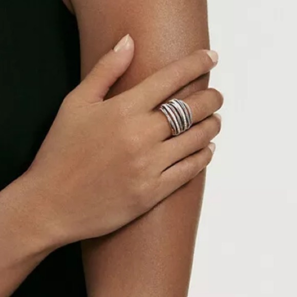 New Luxury Women’s 925 Silver Diamond Ring - Picture 4 of 4